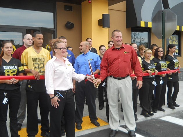 BUFFALO WILD WINGS 001