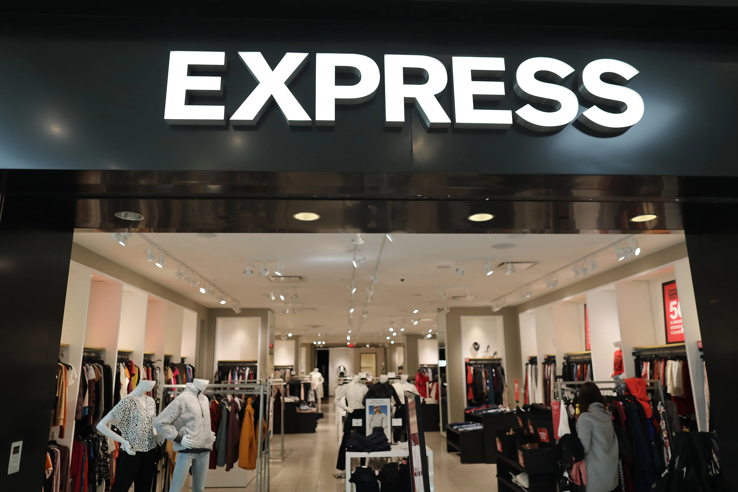 Express Clothing Chain To Close Approximately 100 Stores By 2022