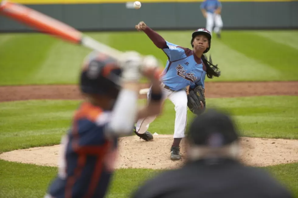Mo’Ne Davis Is The First Little Leaguer On Cover Of “Sports Illustrated”
