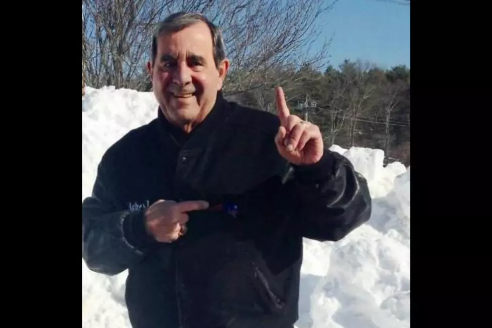 Gil Santos, Acushnet and Fairhaven Native and Longtime Patriots Announcer, Dies at 80