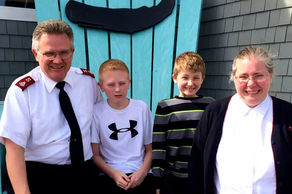 PHIL-OSOPHY: Beautiful Lives Inspire Others