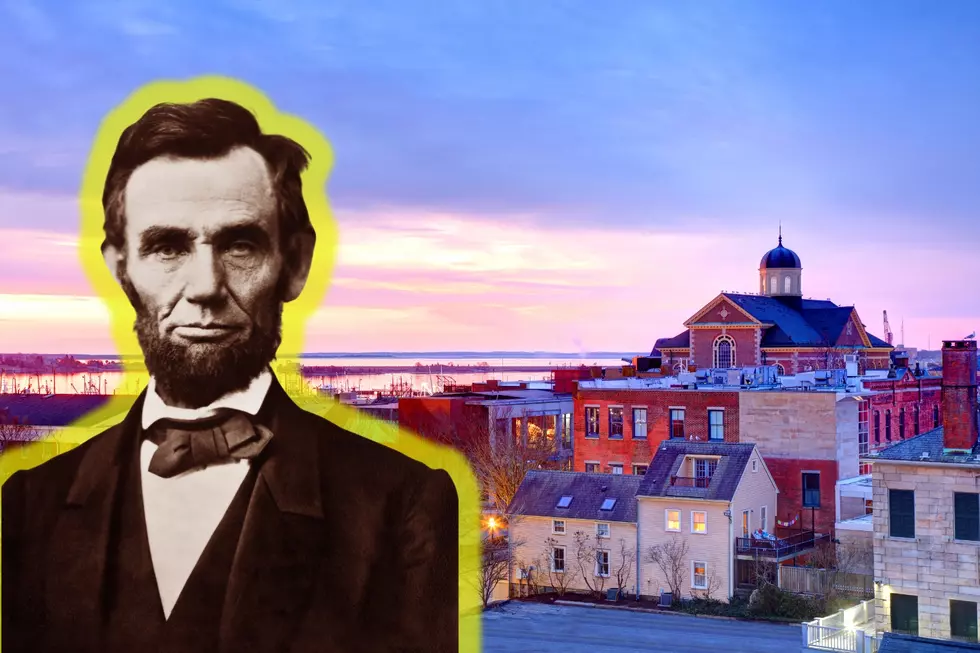 The Night Abraham Lincoln Slept on New Bedford’s County Street