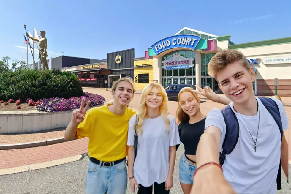 Warwick Mall is Home to the Strangest Rule