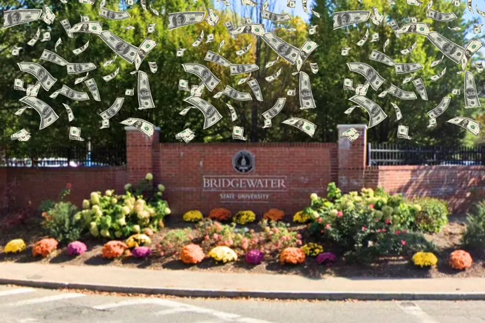 Massachusetts Billionaire Gives Bridgewater State Grads Surprise Money