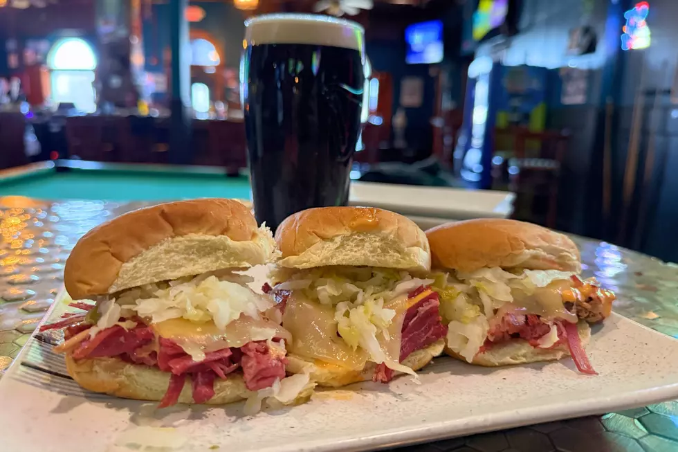 Somerset Restaurant Serves Perfect St. Paddy’s Sliders