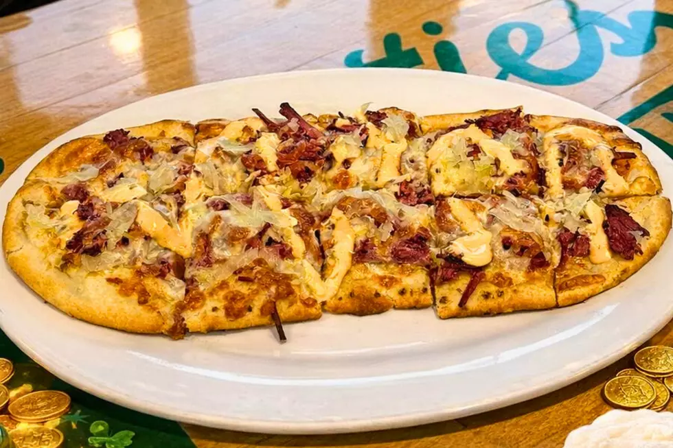 Fall River Pub Serves Corned Beef Flatbread Pizza for St. Patrick’s Day
